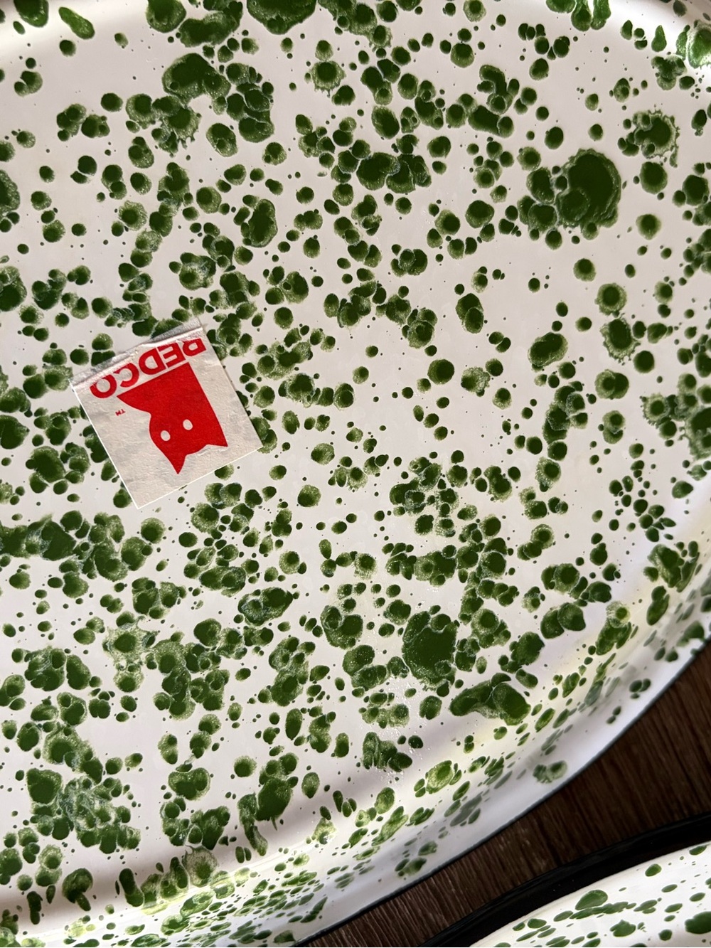 Red Co. Set of 4 Enamelware Metal Classic 13” platters Dinner Plates - Picture 8 of 8